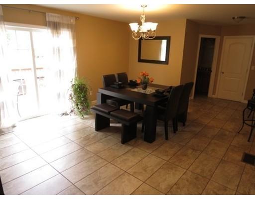 216 Mazarin St, Springfield, MA 01151 photo 24
