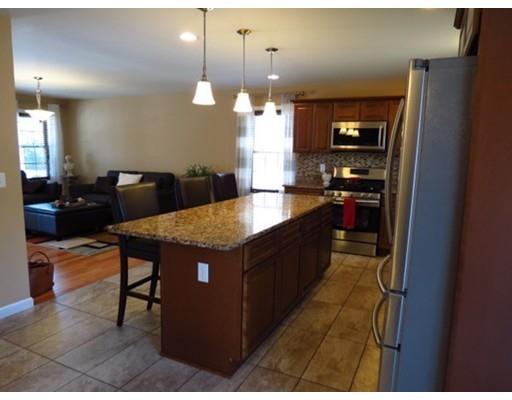 216 Mazarin St, Springfield, MA 01151 photo 7