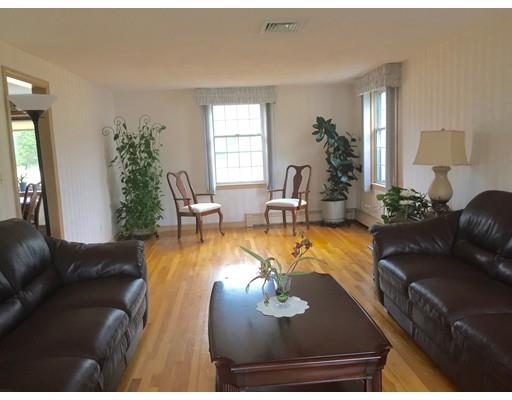 7 Adrienne Dr, Canton, MA 02021 photo 3