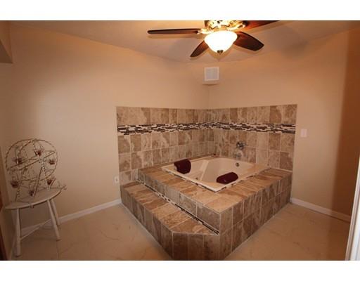 15 Elm Ave, Holbrook, MA 02343 photo 17