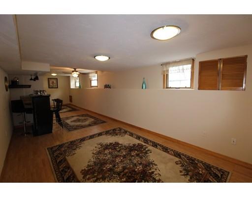 15 Elm Ave, Holbrook, MA 02343 photo 13