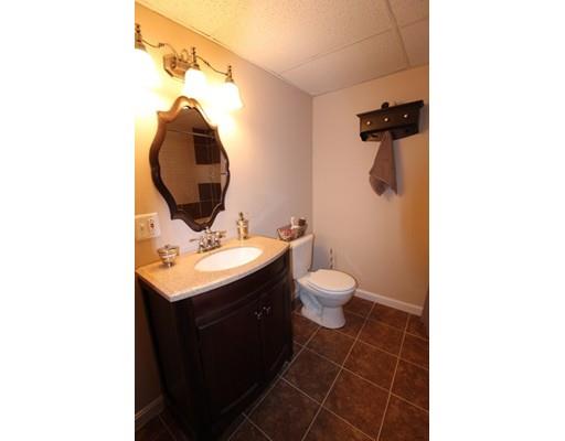 15 Elm Ave, Holbrook, MA 02343 photo 18