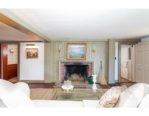 14 Leonard St, Gloucester, MA 01930 photo 6