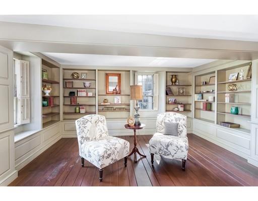 14 Leonard St, Gloucester, MA 01930 photo 5