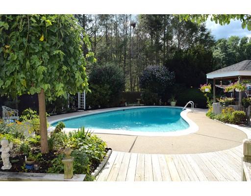 38 Lyons Rd, Dudley, MA 01571 photo 1