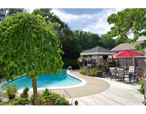 38 Lyons Rd, Dudley, MA 01571 photo 2