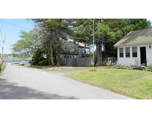 17 Sippican Rd, Wareham, MA 02571 photo 2