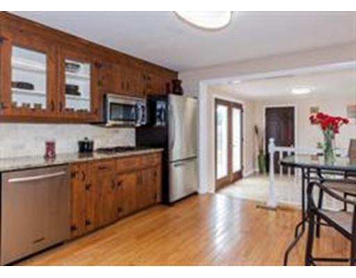 8 White Birch Dr, Springfield, MA 01119 photo 11