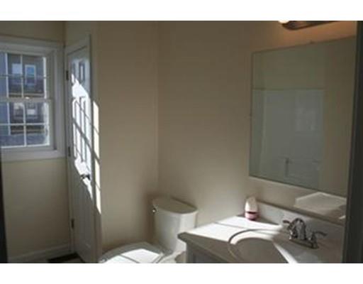 488 Riverside Dr, Lawrence, MA 01841 photo 6