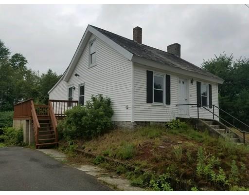 424 E River St, Orange, MA 01364 photo 2