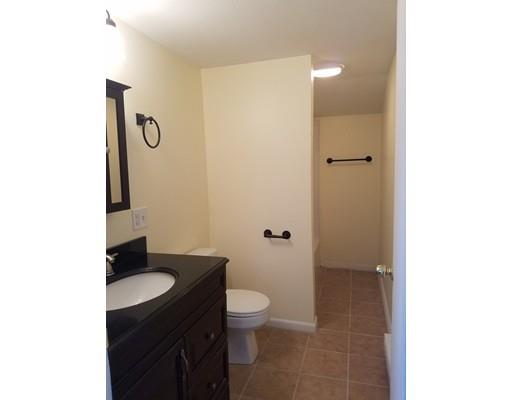 424 E River St, Orange, MA 01364 photo 4
