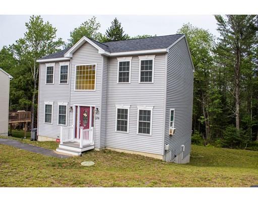 379 Leo Dr, Gardner, MA 01440 photo 2