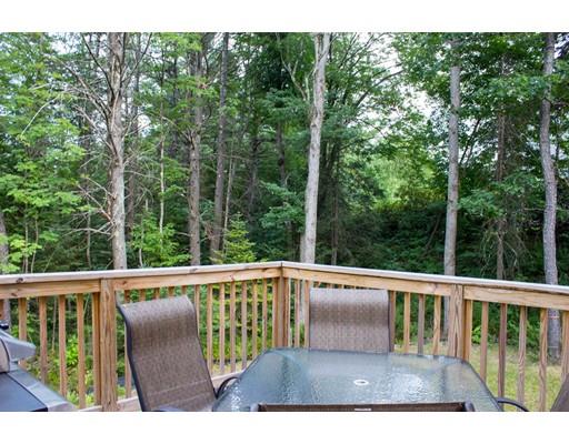 379 Leo Dr, Gardner, MA 01440 photo 6