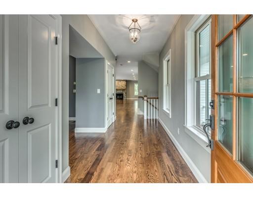 11 Birch Rd, Reading, MA 01867 photo 6