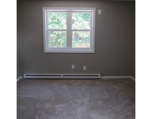 138 Endicott St, Springfield, MA 01118 photo 12