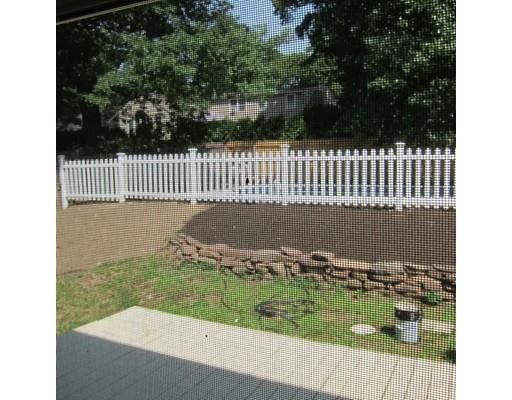 138 Endicott St, Springfield, MA 01118 photo 20
