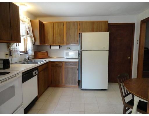 20 Pinta Cir, Springfield, MA 01104 photo 9