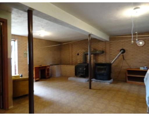20 Pinta Cir, Springfield, MA 01104 photo 22