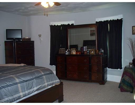 50 Dexter St, Springfield, MA 01105 photo 18