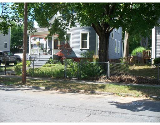 50 Dexter St, Springfield, MA 01105 photo 2