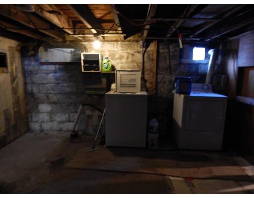 103 Edgewood St, Springfield, MA 01109 photo 24