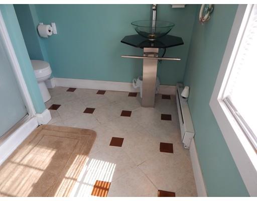 103 Edgewood St, Springfield, MA 01109 photo 12