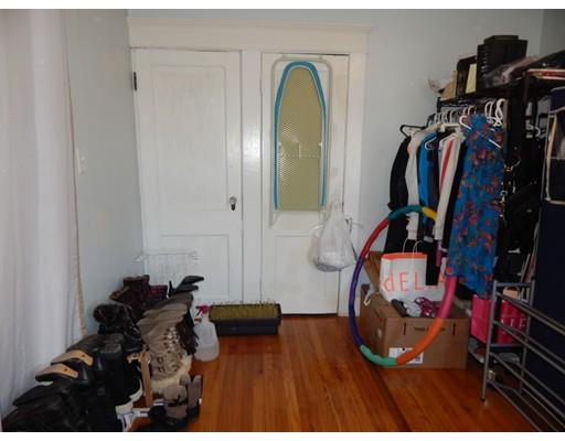 103 Edgewood St, Springfield, MA 01109 photo 28