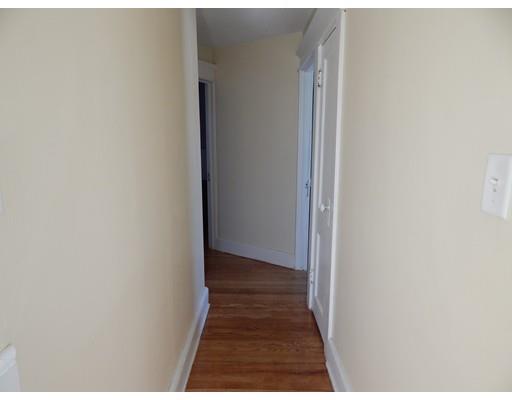 103 Edgewood St, Springfield, MA 01109 photo 21