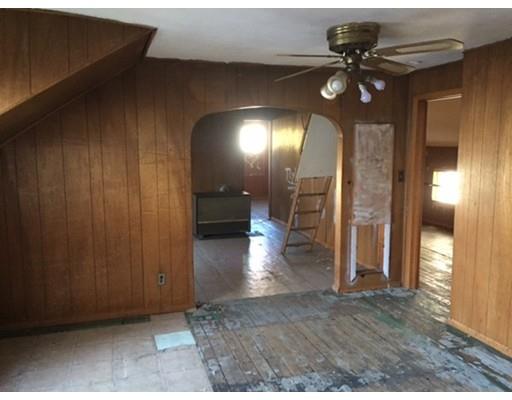 144 John St, Fall River, MA 02721 photo 6