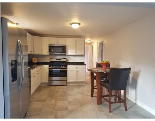 109 Prouty St, Springfield, MA 01119 photo 2