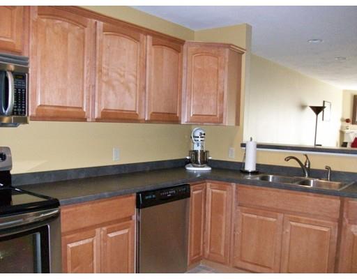 3865 N Main St #7, Fall River, MA 02720 photo 4