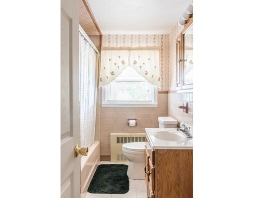 4 Pine Crest Rd, Braintree, MA 02184 photo 16