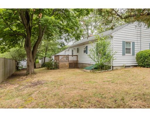 4 Pine Crest Rd, Braintree, MA 02184 photo 2