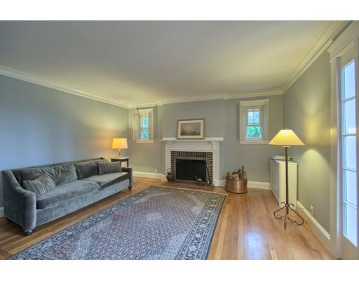 39 Jonathan St, Gardner, MA 01440 photo 3
