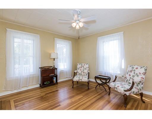 96 Orchard St, Chicopee, MA 01013 photo 8