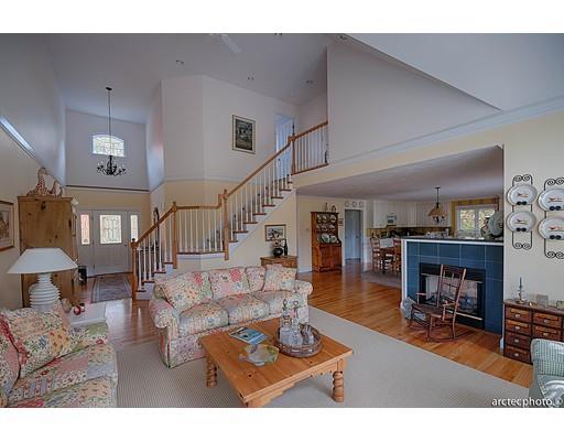 188 Dunrobin Rd, Mashpee, MA 02649 photo 8