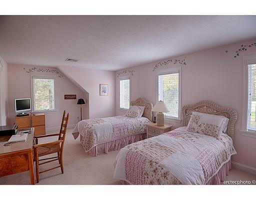 188 Dunrobin Rd, Mashpee, MA 02649 photo 7