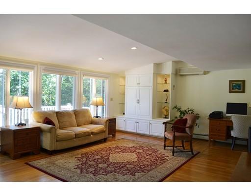 2 Ratlin Rd, Marblehead, MA 01945 photo 3