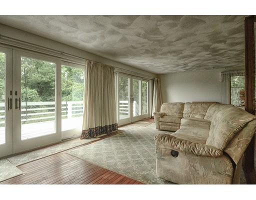 4 Pinewood Rd, Buzzards Bay, MA 02532 photo 11