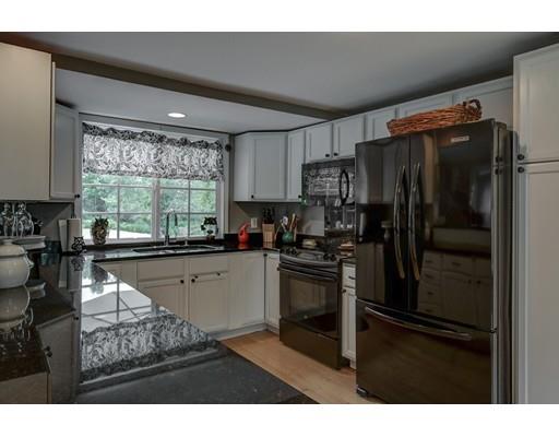 2 Northbridge St, Mendon, MA 01756 photo 16