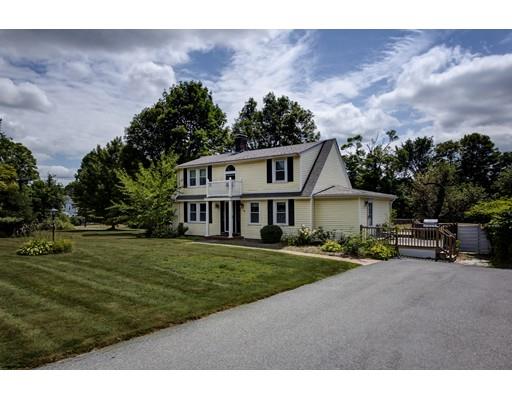 2 Northbridge St, Mendon, MA 01756 photo 1
