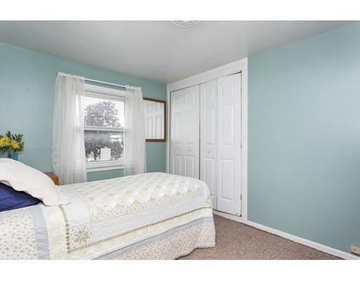 40 Rita St, Chicopee, MA 01020 photo 9