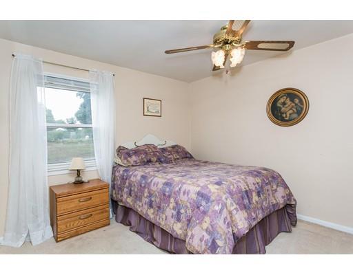 40 Rita St, Chicopee, MA 01020 photo 8