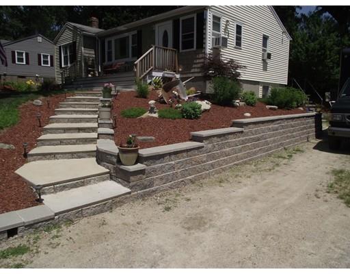 22 Dalessandro Ave, Dudley, MA 01571 photo 2