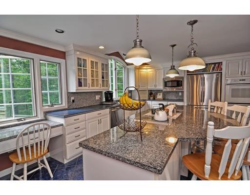 3 Joseph Rd, Mendon, MA 01756 photo 6