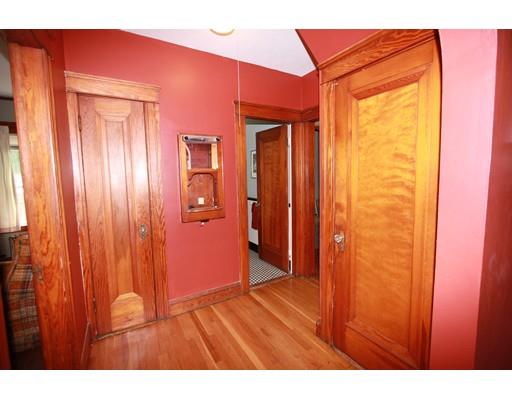 18 Johnson St, Worcester, MA 01604 photo 15