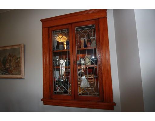 18 Johnson St, Worcester, MA 01604 photo 8