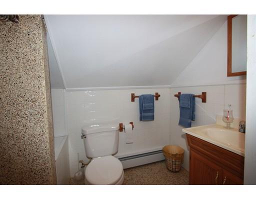 18 Johnson St, Worcester, MA 01604 photo 19