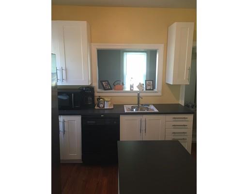 529 White St, Springfield, MA 01108 photo 3