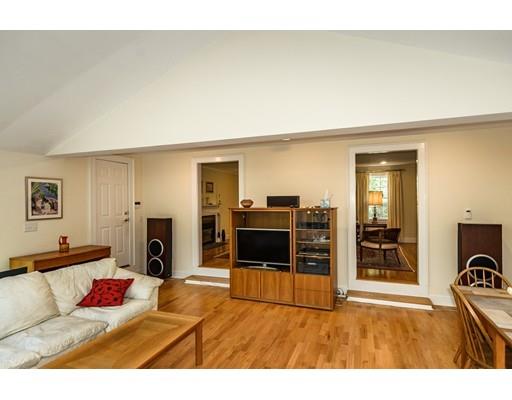 20 Robbins Rd, Lexington, MA 02421 photo 8